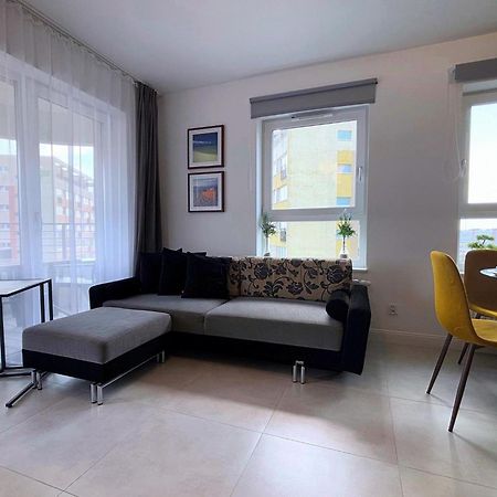 Sun Towers - Apartamenty Bryza - Apartamenty Z Parkingiem Свіноуйсьце Екстер'єр фото
