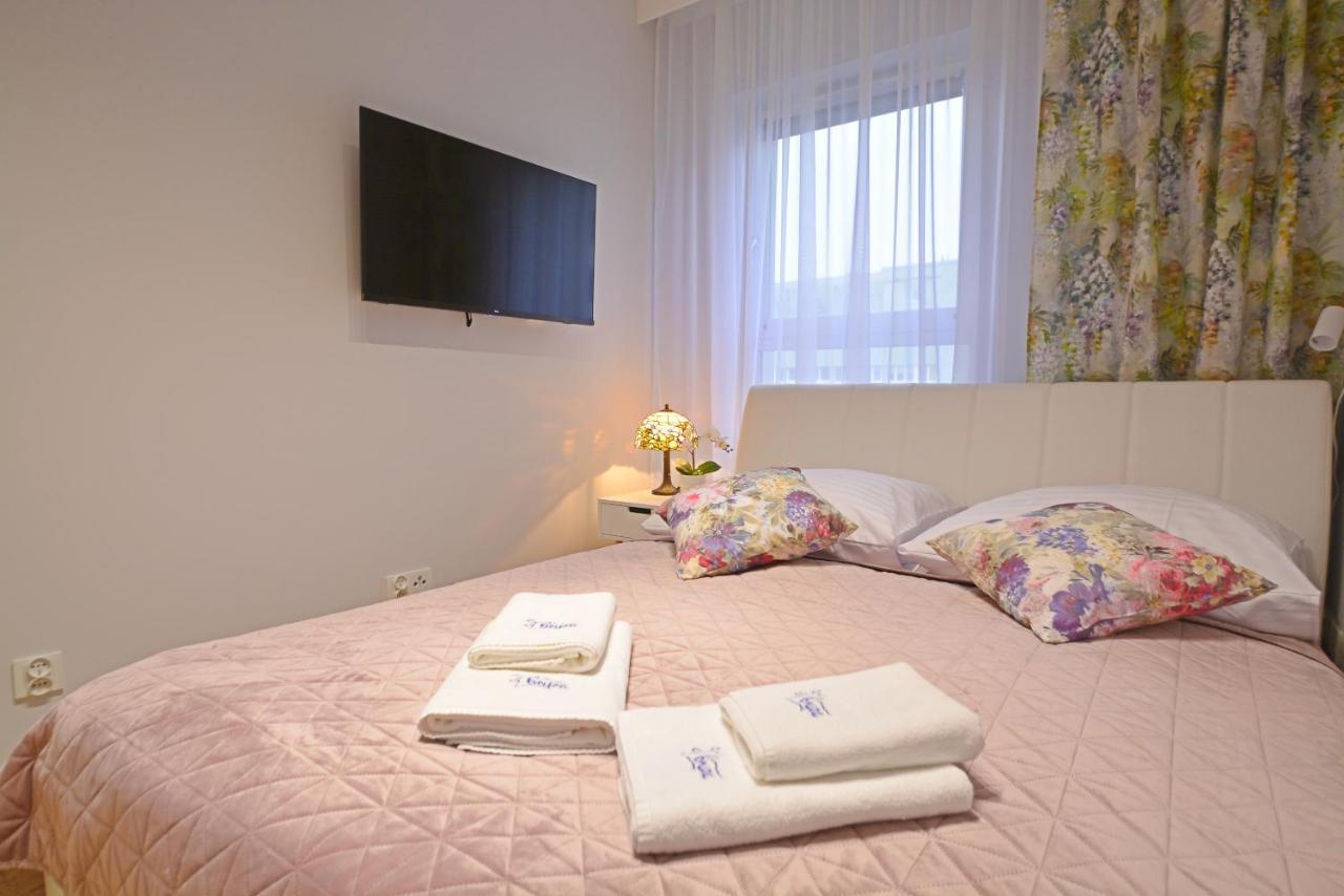 Sun Towers - Apartamenty Bryza - Apartamenty Z Parkingiem Свіноуйсьце Екстер'єр фото