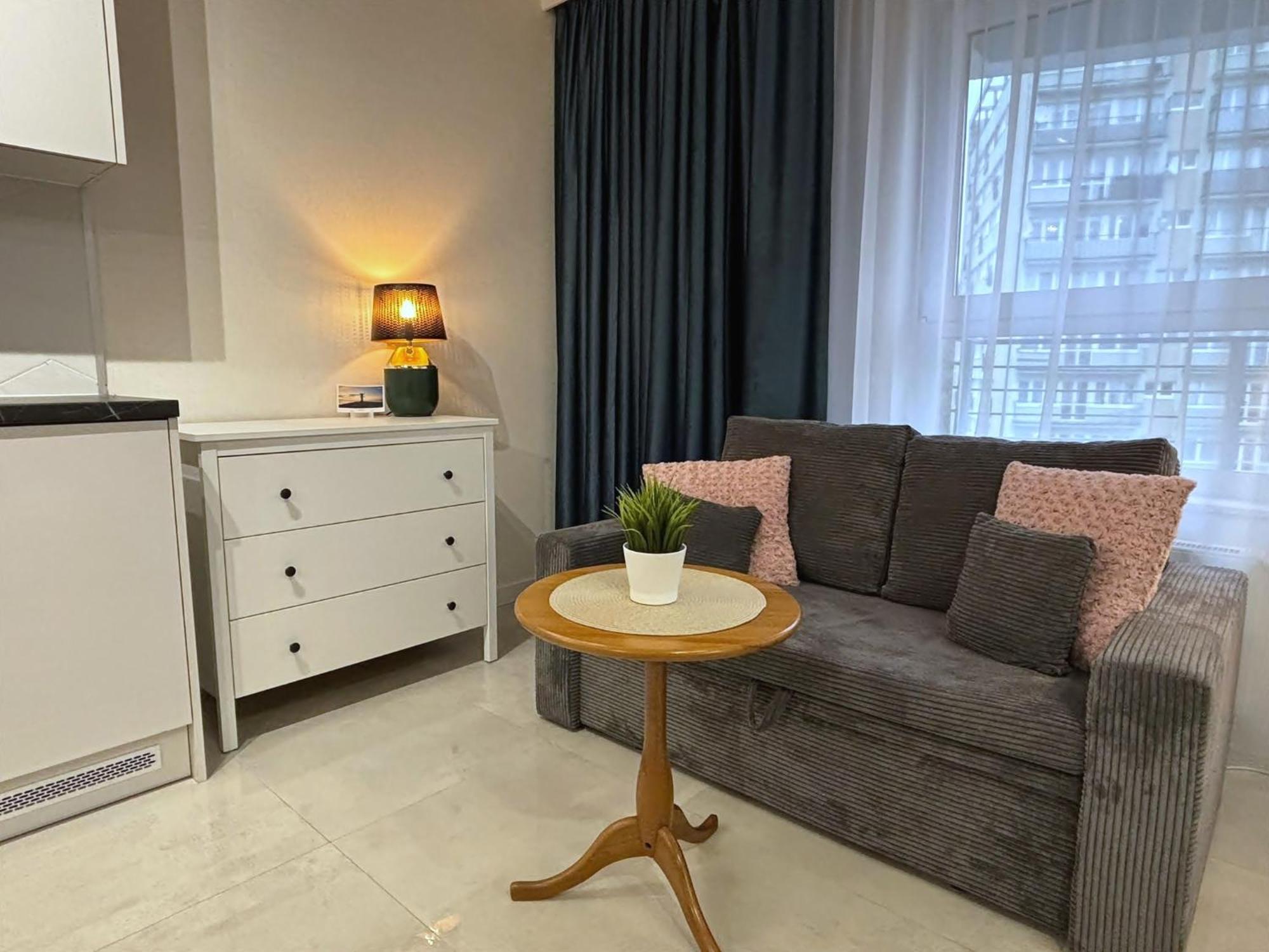 Sun Towers - Apartamenty Bryza - Apartamenty Z Parkingiem Свіноуйсьце Екстер'єр фото