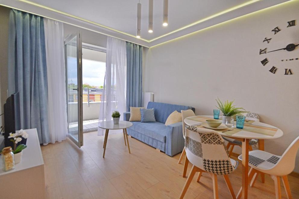 Sun Towers - Apartamenty Bryza - Apartamenty Z Parkingiem Свіноуйсьце Екстер'єр фото