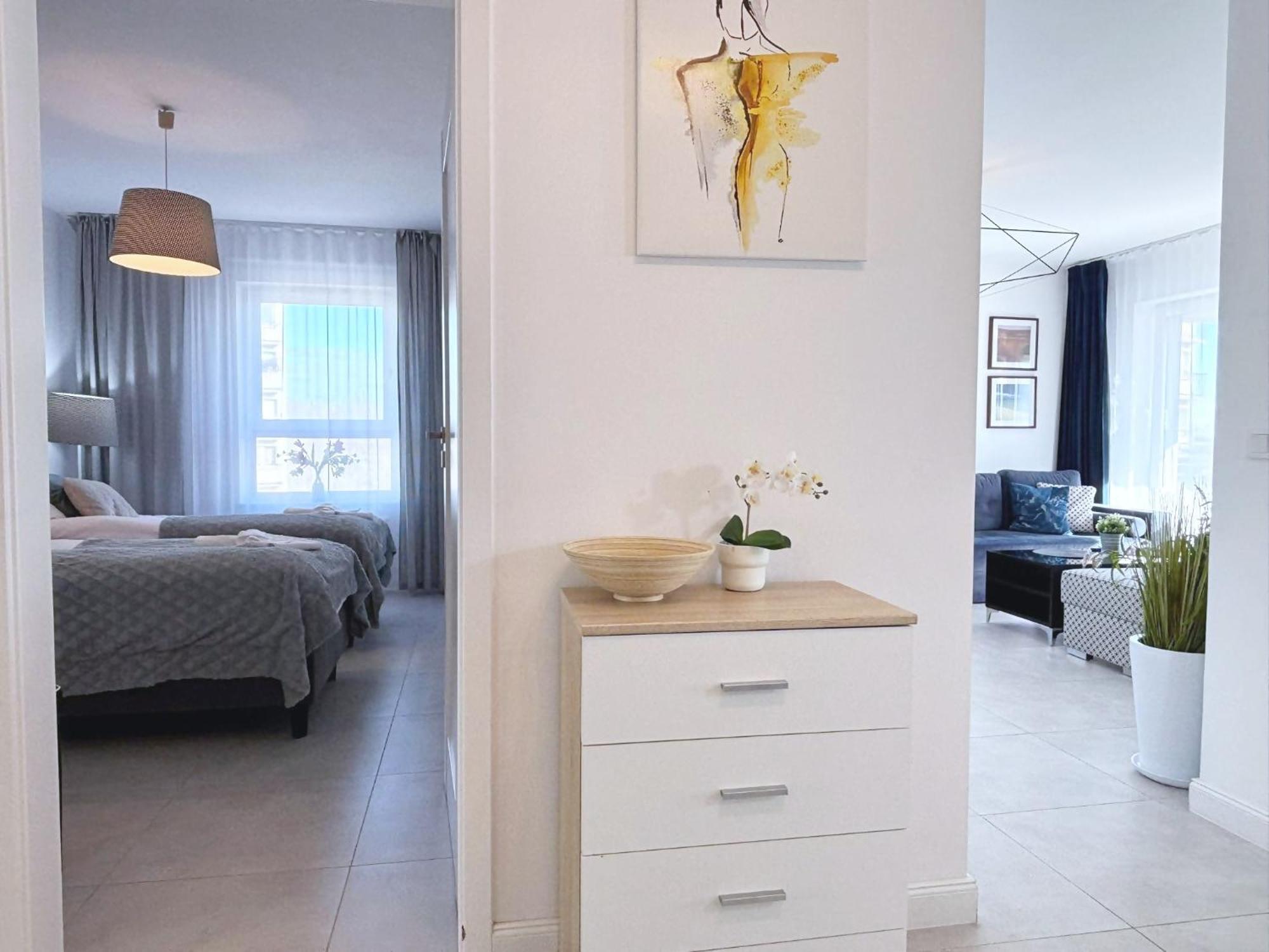 Sun Towers - Apartamenty Bryza - Apartamenty Z Parkingiem Свіноуйсьце Екстер'єр фото