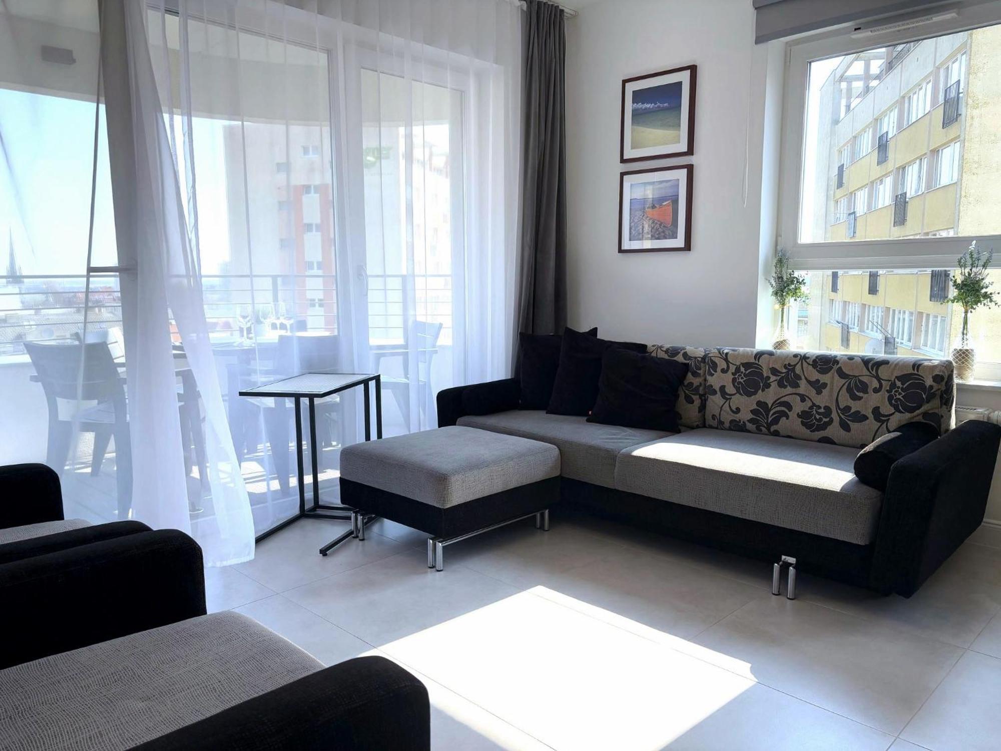 Sun Towers - Apartamenty Bryza - Apartamenty Z Parkingiem Свіноуйсьце Екстер'єр фото