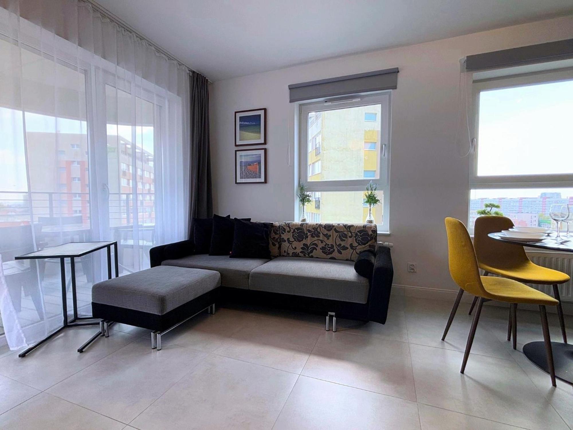 Sun Towers - Apartamenty Bryza - Apartamenty Z Parkingiem Свіноуйсьце Екстер'єр фото