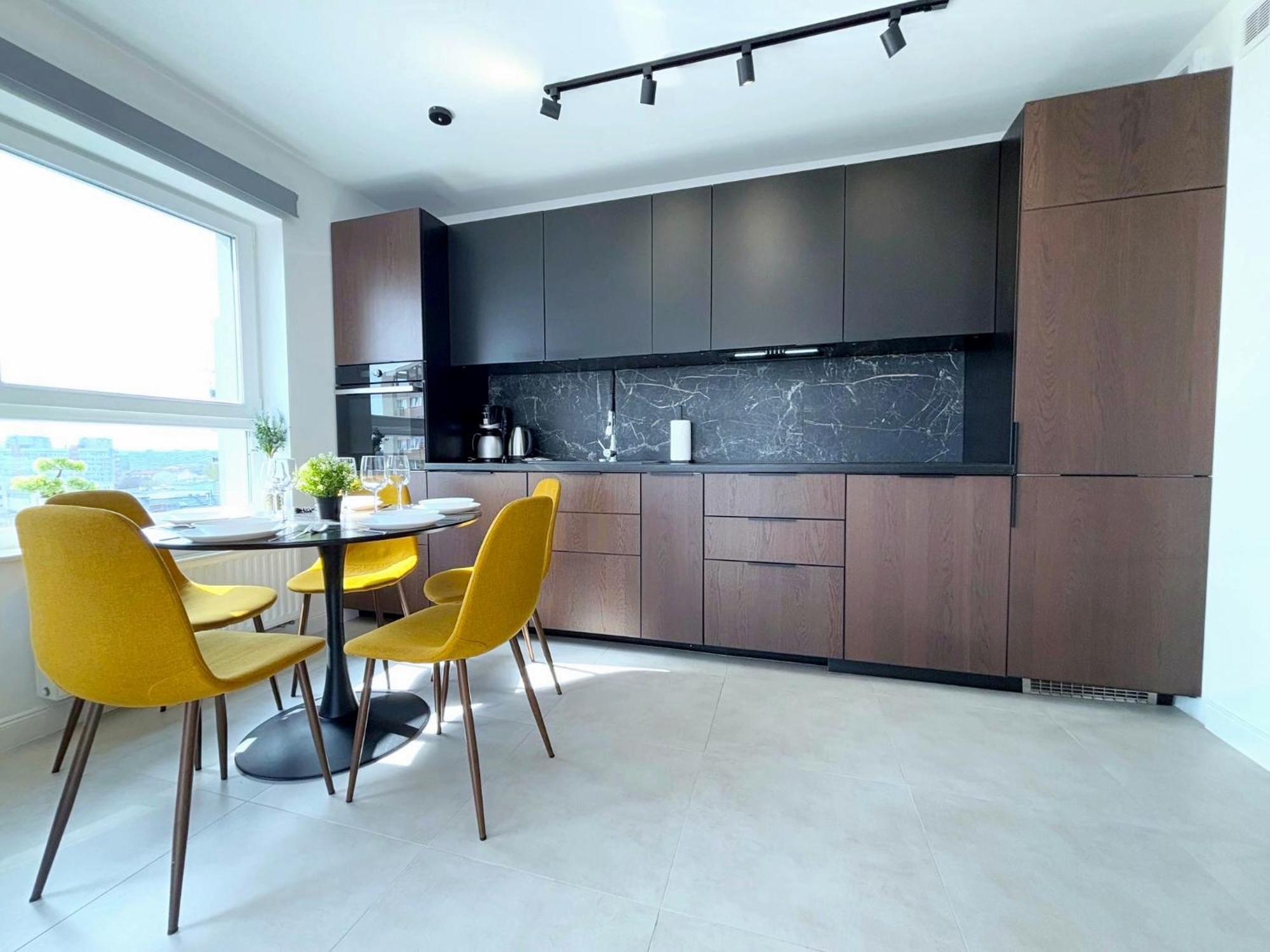 Sun Towers - Apartamenty Bryza - Apartamenty Z Parkingiem Свіноуйсьце Екстер'єр фото