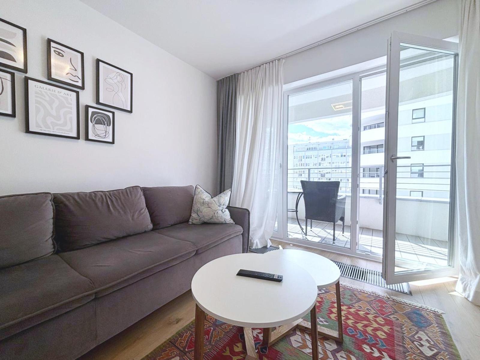 Sun Towers - Apartamenty Bryza - Apartamenty Z Parkingiem Свіноуйсьце Екстер'єр фото