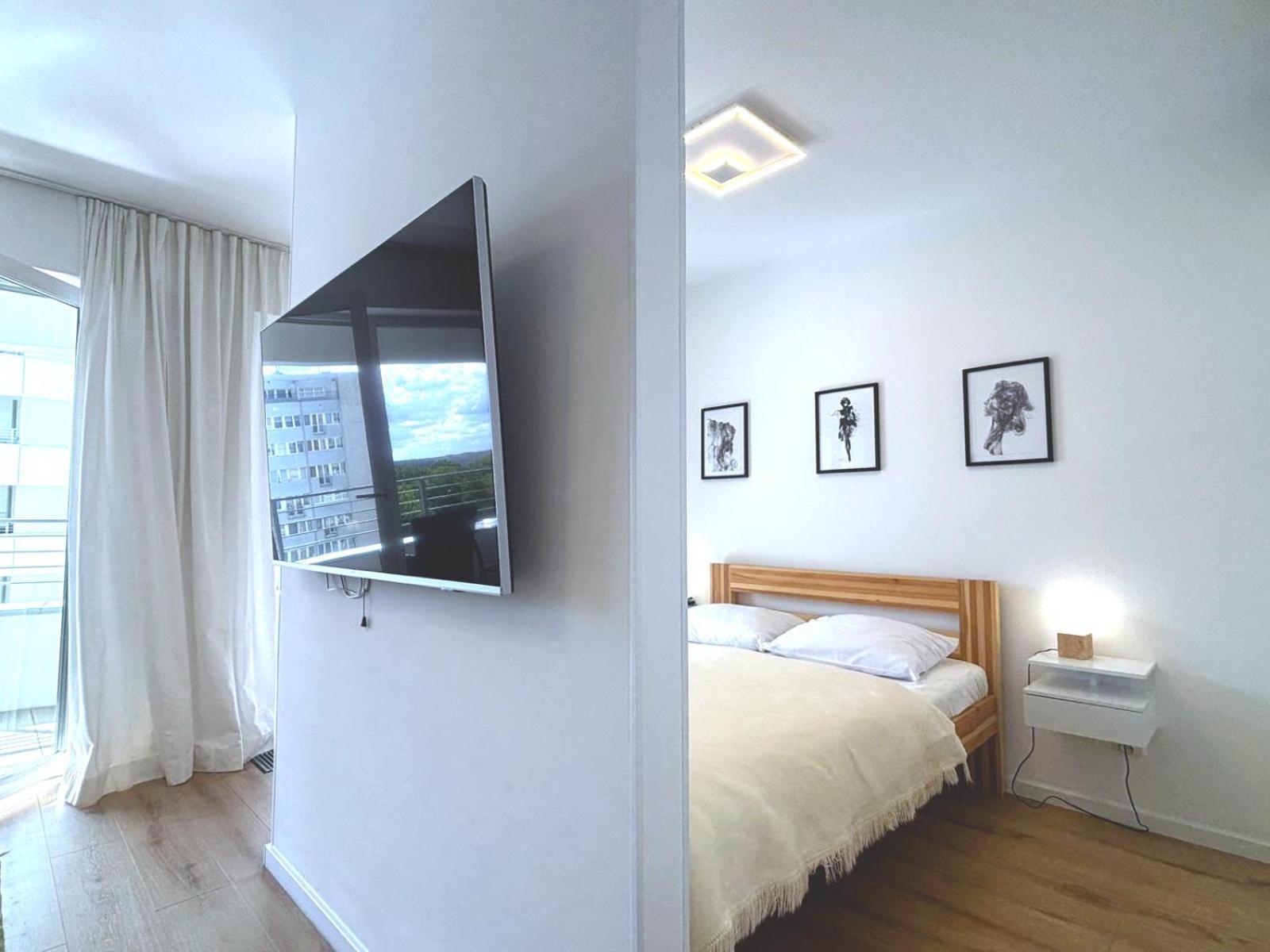 Sun Towers - Apartamenty Bryza - Apartamenty Z Parkingiem Свіноуйсьце Екстер'єр фото