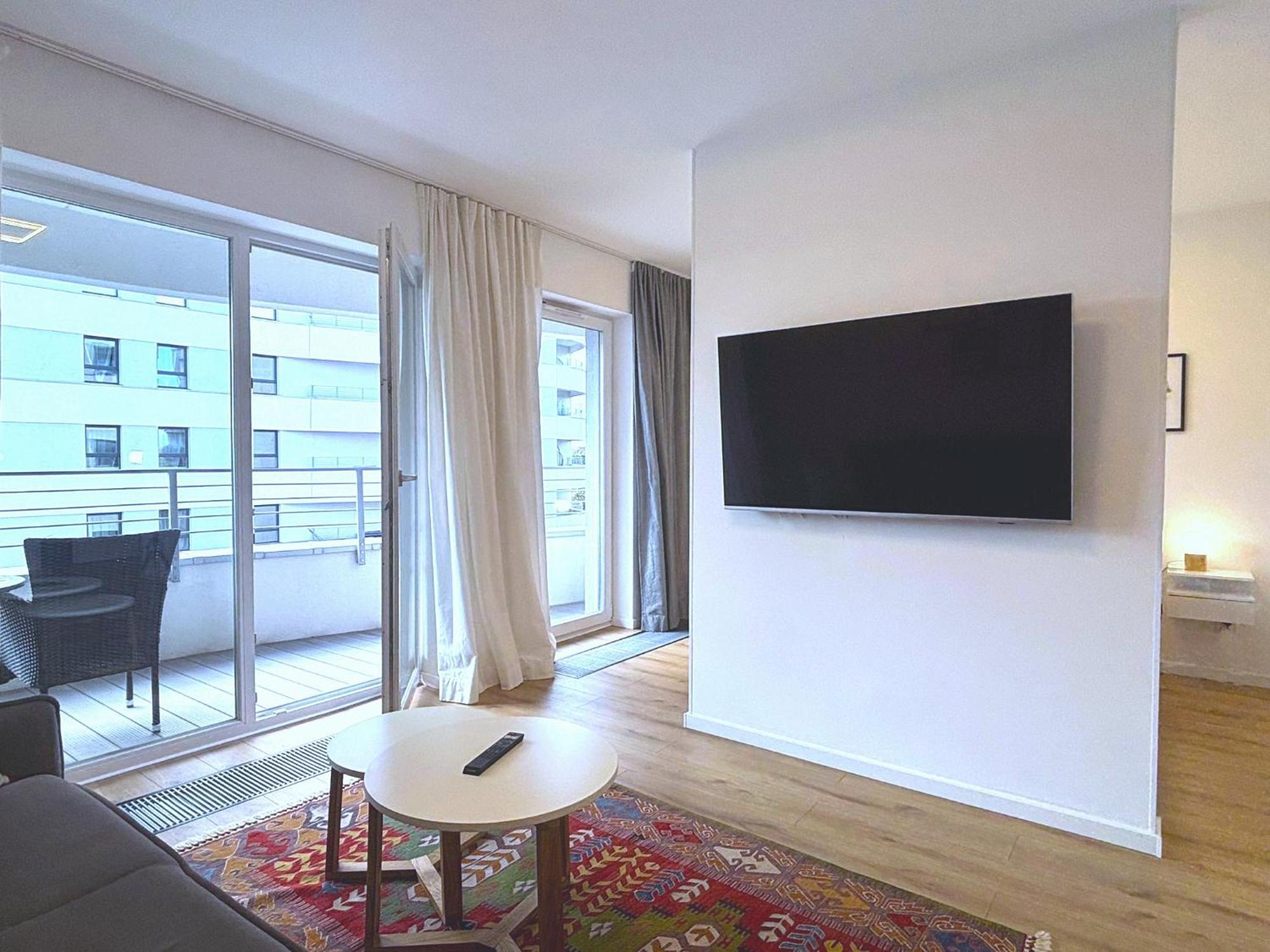 Sun Towers - Apartamenty Bryza - Apartamenty Z Parkingiem Свіноуйсьце Екстер'єр фото